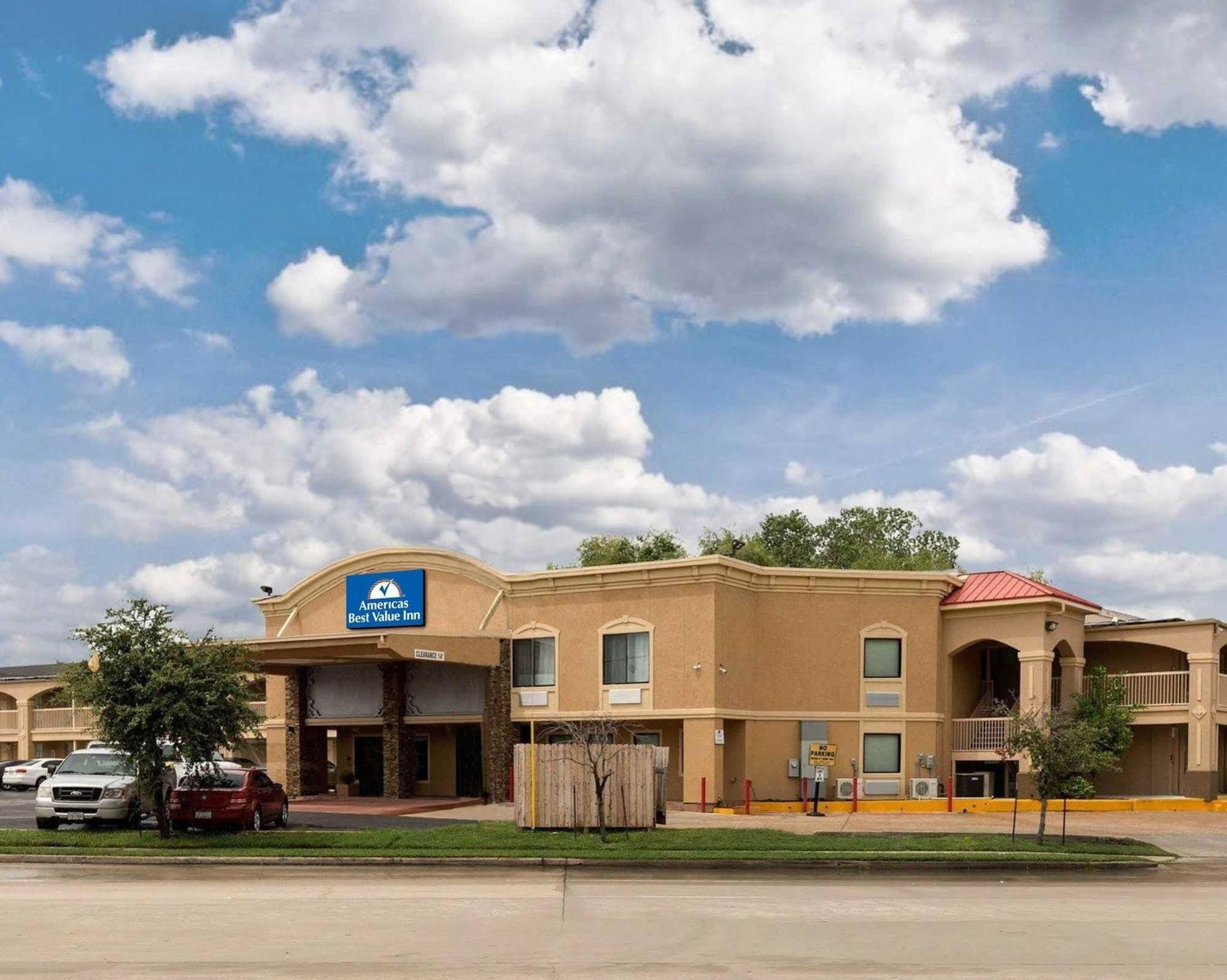 Americas Value Inn-near Nrg Park/medical Center 3*