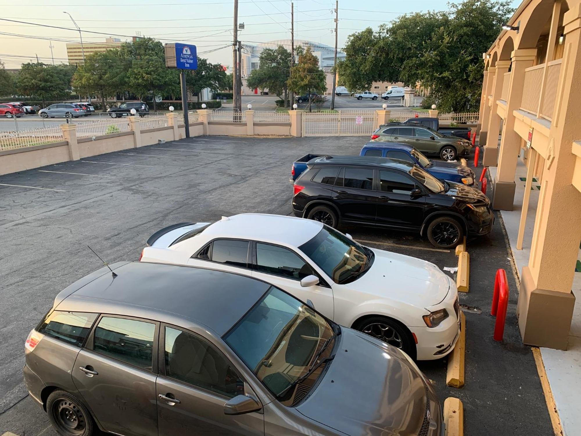 Americas Value Inn-near Nrg Park/medical Center 3*